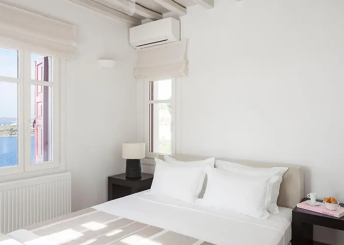 Excellent Mykonos Epsilon 4 Bedrooms Stunning Sea View プサロウ