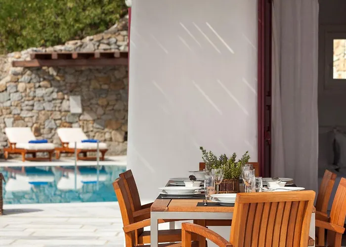 Excellent Mykonos Epsilon 4 Bedrooms Stunning Sea View プサロウ